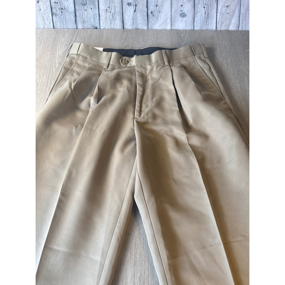 Savane Mens Khaki Pleated Dress Pants 34x32 Microfiber Performance No Iron NEW